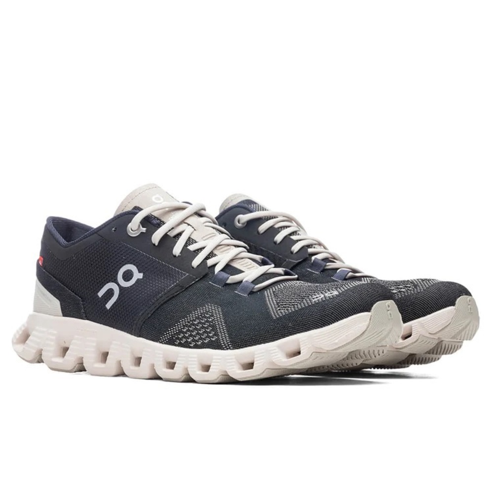 On Cloud X Sneakers